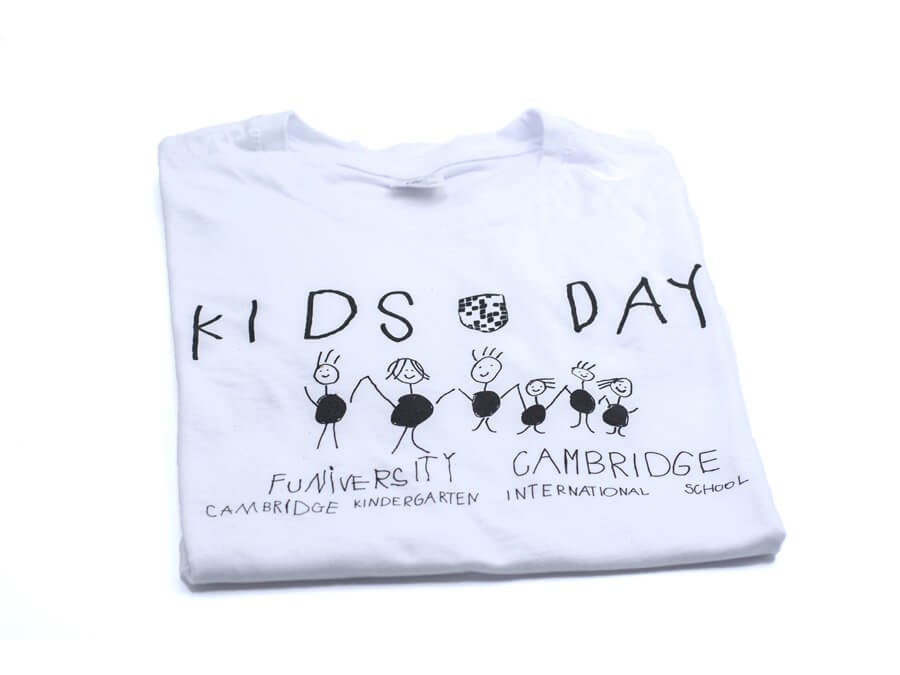 Tričko s potlačou - sieťotlač;Tričko s potiskem - sítotisk