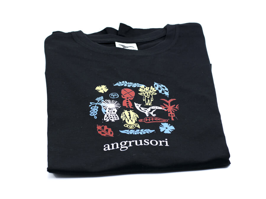 Tričko s potlačou - sieťotlač;Tričko s potiskem - sítotisk