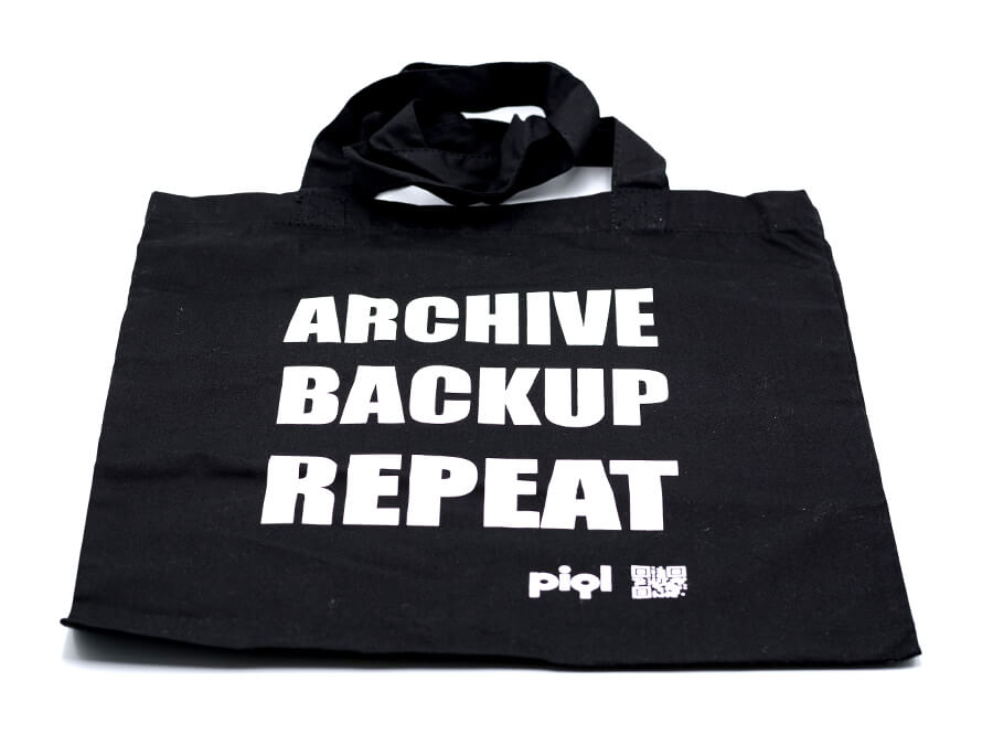 Taška s potlačou - sieťotlač;Taška s potiskem - sítotisk