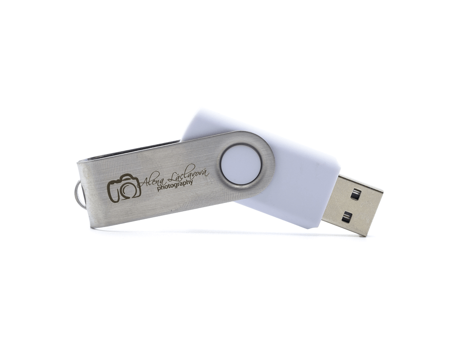 USB kľúč s potlačou - gravírovanie;USB klíč s potiskem - gravírování