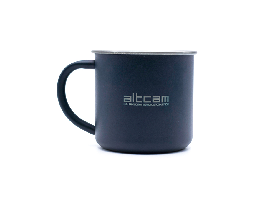 hrnček s gravírovaním loga;hrnek s gravírováním loga