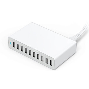USB ADAPTER MIT 10 USB-SCHNITTSTELLEN, 50 W - Reklamnepredmety