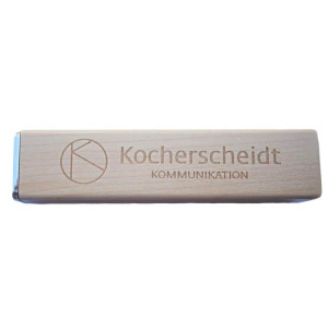 POWER BANK MIT HOLZGEHÄUSE (EXTERNES LADEGERÄT) - Reklamnepredmety