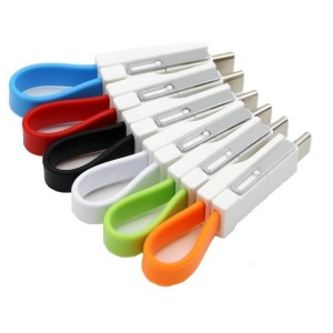 DATEN- UND LADEKABEL 3 IN 1 - ANHÄNGER - Reklamnepredmety