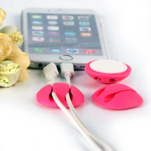 SELBSTKLEBENDER ORGANISATOR FÜR 2 KABEL - Reklamnepredmety