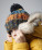 Kinderstrickmütze mit Bommel „Korkenzieher“ - image-320462 - variant 