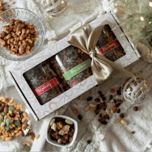 Geschenkverpackung von Nüssen 1 550 g - Reklamnepredmety
