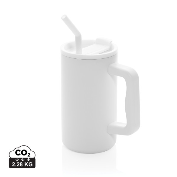 Würfelförmiger 800-ml-Becher aus recyceltem Material. Stahl mit RCS-Zertifizierung