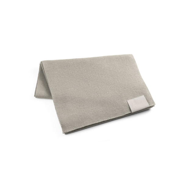 SERENITY. Schal aus recyceltem Polyester (100 % rPET)