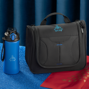 PRIMO SET III: STAHLFLASCHE UND KOSMETIKTASCHE - Reklamnepredmety