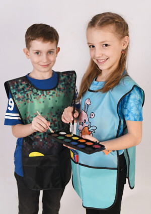 Zásterka na výtvarnú výchovu pončo Paint - Reklamnepredmety