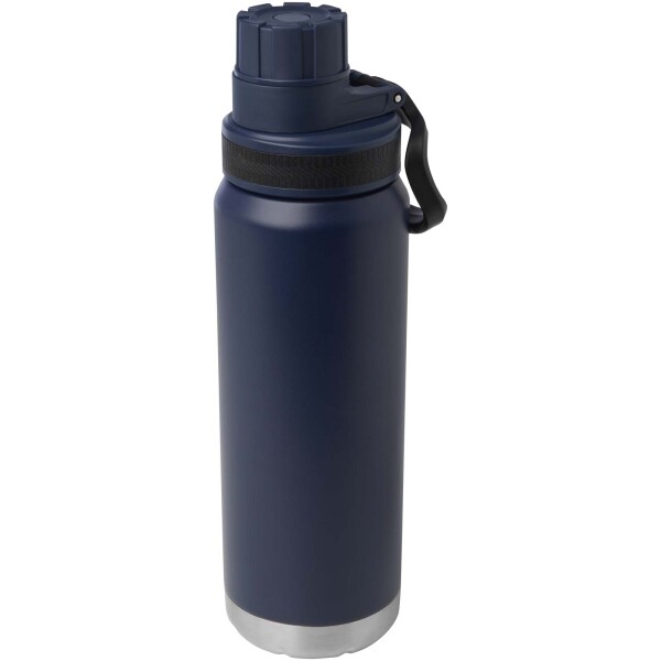 Fortis stainless steel water bottle with 700 ml capacity and copper vacuum insulation and RCS certification