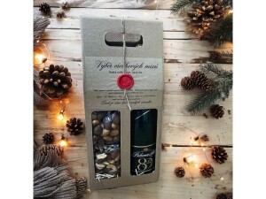 Firmengeschenkbox mit Wein und Nüssen im Beutel L - Reklamnepredmety