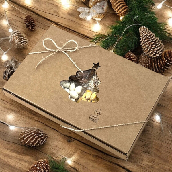 Weihnachtsgeschenkbox 4 × MIX – MIT BAUM