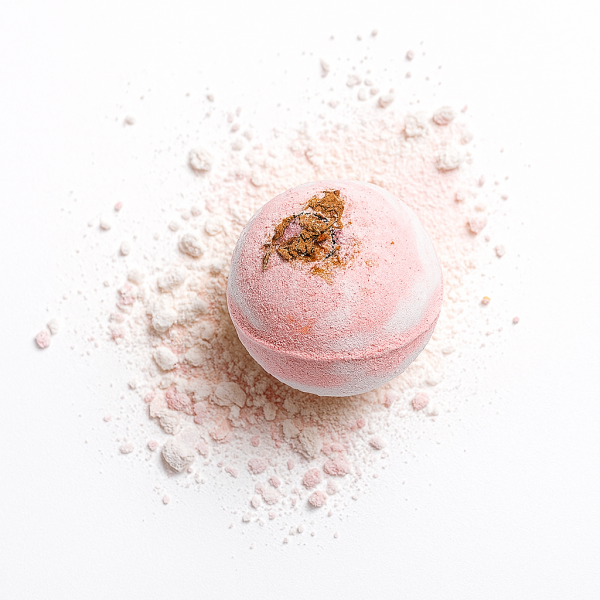 Sprudelnder Badeball – Erdbeere mit Joghurt