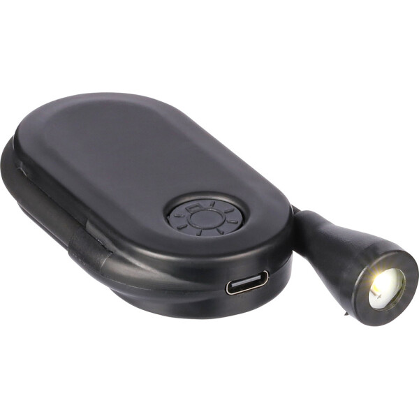 Čtecí LED světlo z recyklovaných materiálů