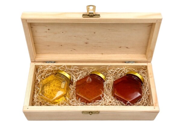 Geschenkset – TRIO HONEY, 6-seitig, in einer Holzbox