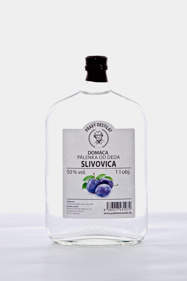 Hausgemachter Schnaps von meinem Großvater – Slivovica 50 %