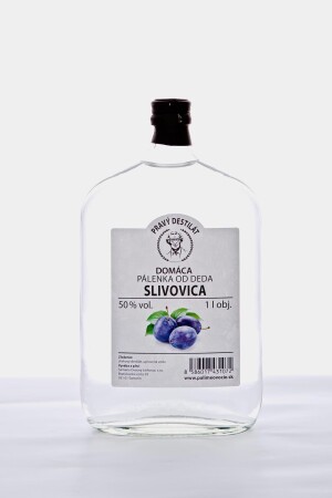 Hausgemachter Schnaps von meinem Großvater – Slivovica 50 % - Reklamnepredmety