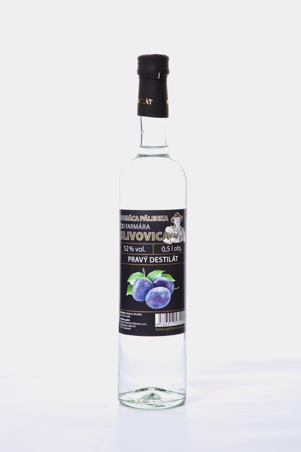 Hausgemachter Schnaps von FARMÁR – Slivovitz 52 %, 500 ml