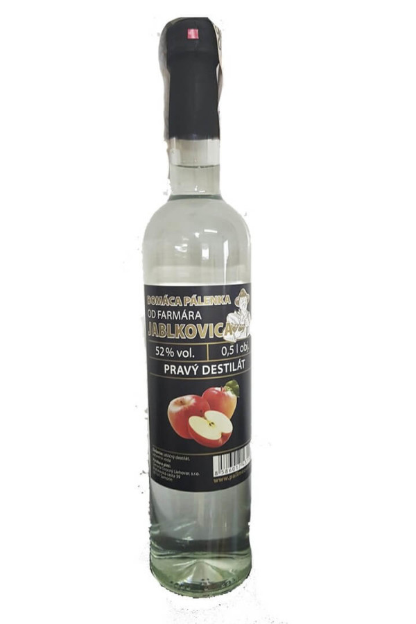 Hausgemachter Brandy vom Landwirt Jablkovica